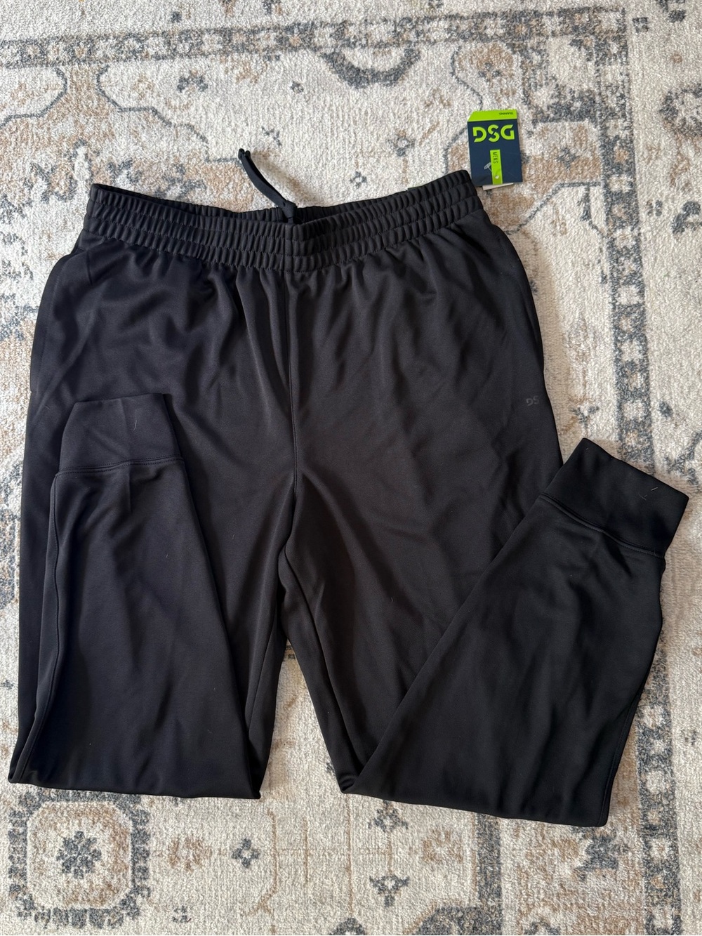 NWT DSG Men’s Black Performance Jogger Jacket Size L